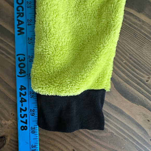 Adult Dr. Seuss Grinch Hooded Pajama Set Always Naughty Green Black Size M - Picture 9 of 9